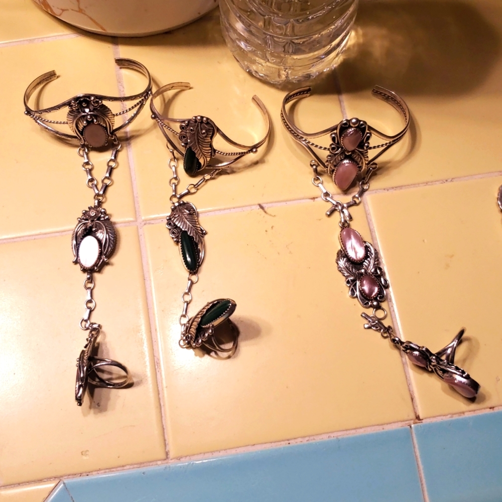 Slave bracelet